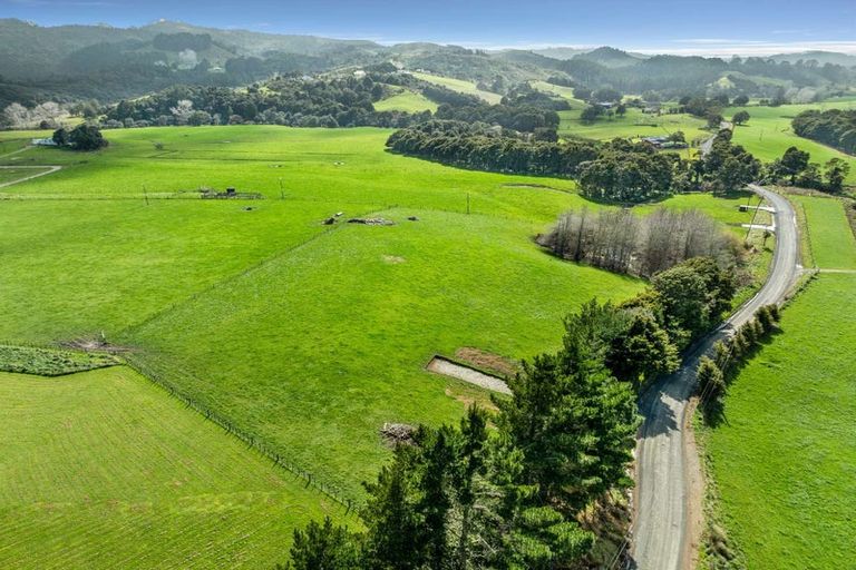 Photo of property in 650 Komokoriki Hill Road, Makarau, Warkworth, 0981
