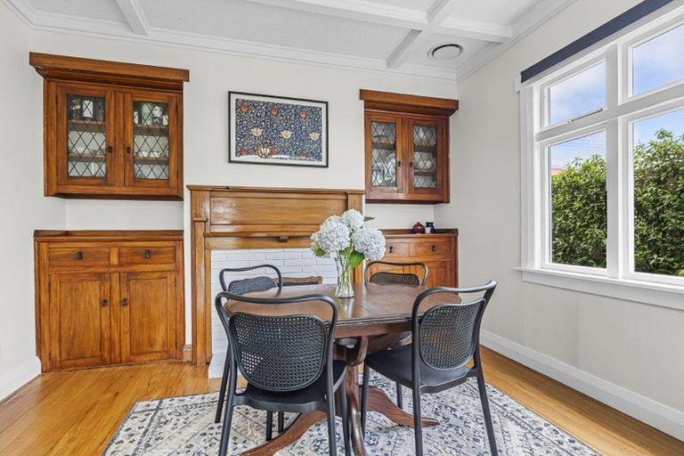 Photo of property in 178 Carrington Street, Lower Vogeltown, New Plymouth, 4310