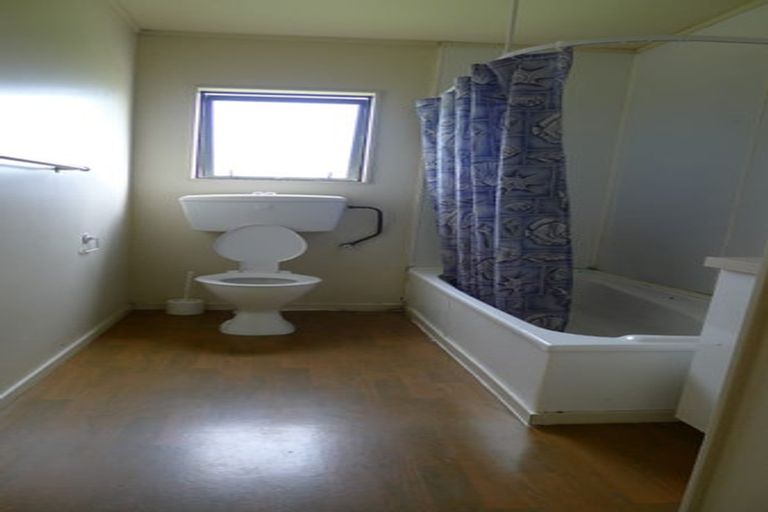 Photo of property in 37 Solveig Place, Randwick Park, Auckland, 2105