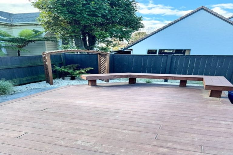 Photo of property in 152a Russell Street, Palmerston North, 4414