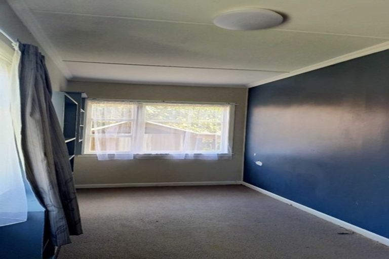 Photo of property in 23 Earlsworth Road, Mangere East, Auckland, 2024