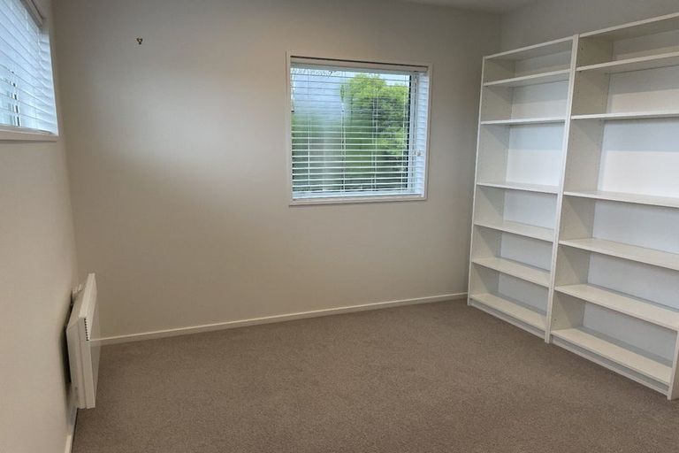 Photo of property in 1/160 Hills Road, Edgeware, Christchurch, 8013