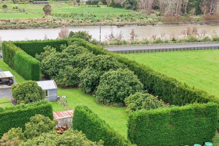 Photo of property in 92 Riverbank Road, Okoia, Whanganui, 4573