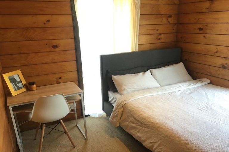 Photo of property in 3/53 Newington Road, Henderson, Auckland, 0612