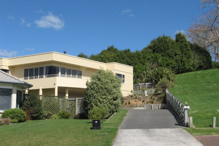Photo of property in 53 Homestead Place, Welcome Bay, Tauranga, 3112