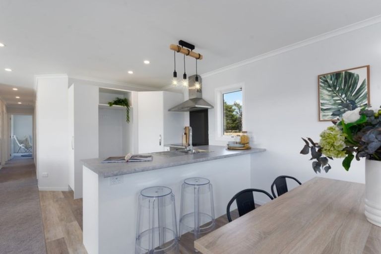 Photo of property in 70 Duddings Line, Tauherenikau, 5771