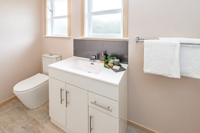 Photo of property in 60 Harper Street, Gonville, Whanganui, 4501