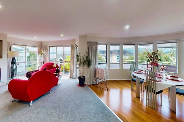 Photo of property in 4 Inlet Waters, Whitby, Porirua, 5024
