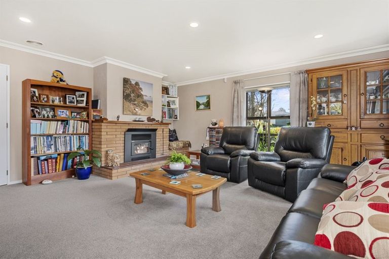 Photo of property in 2 Barnett Place, Te Puke, 3119