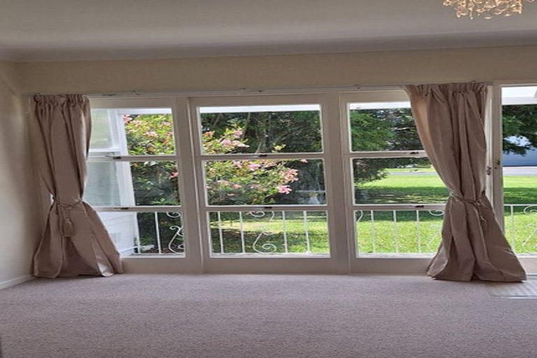 Photo of property in 4/11 Kings Road, Panmure, Auckland, 1072