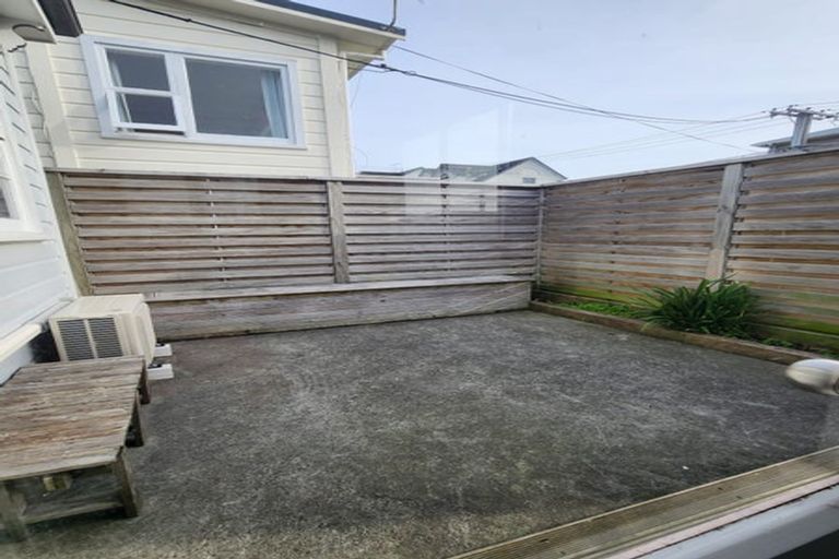 Photo of property in 113 Austin Street, Mount Victoria, Wellington, 6011