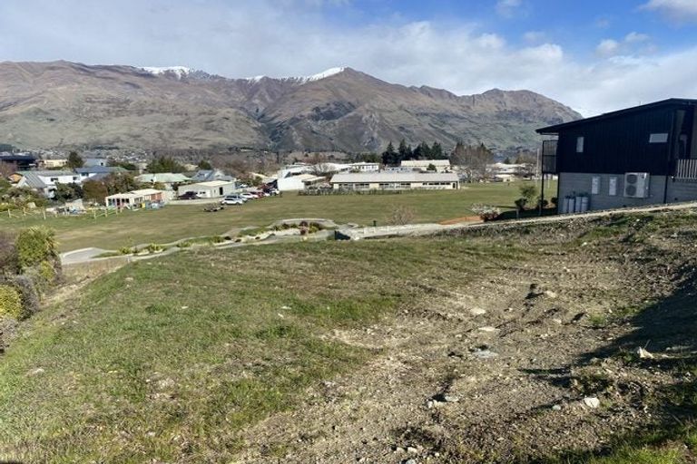 Photo of property in 46 Kings Drive, Wanaka, 9305