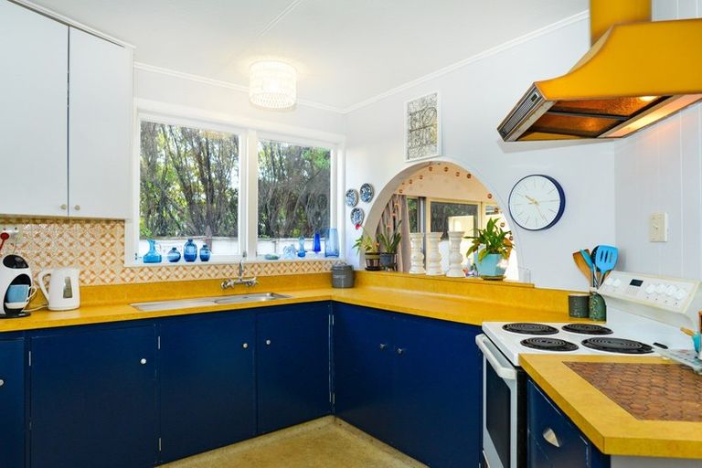 Photo of property in 105 Park Road South, Akina, Hastings, 4122