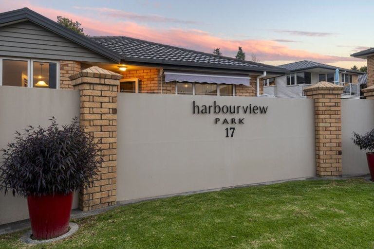 Photo of property in 30/17 Simmonds Grove, Greerton, Tauranga, 3112