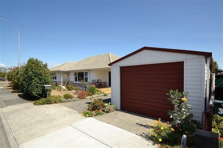 Photo of property in 38 Willow Avenue, Stoke, Nelson, 7011