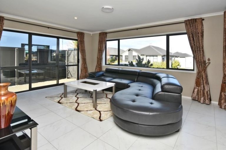 Photo of property in 15 Kawari Drive, Pegasus, 7612