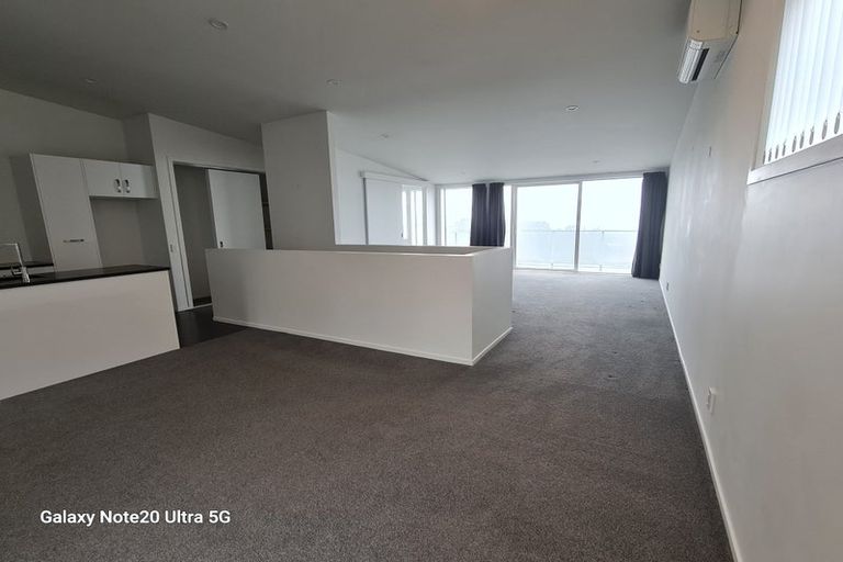 Photo of property in 22c Mandalay Terrace, Khandallah, Wellington, 6035