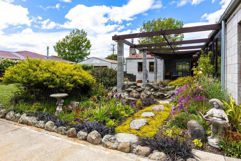 Photo of property in 12 Howick Road, Blenheim, 7201