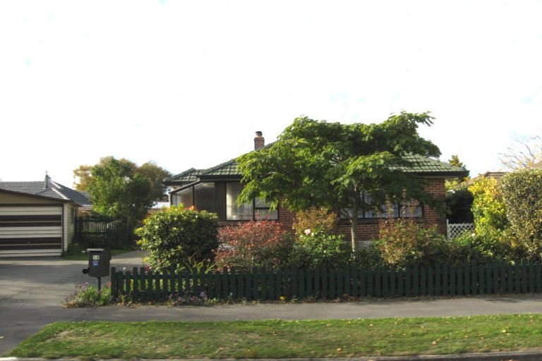 Photo of property in 10 Colman Avenue, Sockburn, Christchurch, 8042