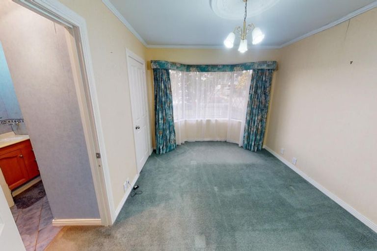 Photo of property in 53 Clifton Terrace, Fitzherbert, Palmerston North, 4410