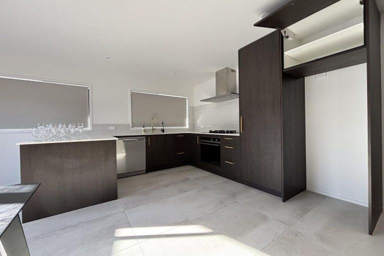 Photo of property in 268a Courtenay Street, Strandon, New Plymouth, 4312