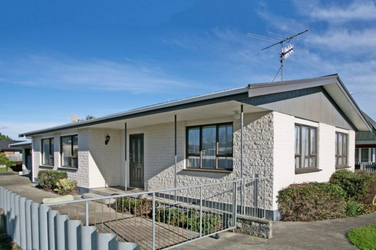 Photo of property in 11 Galway Street, Grasmere, Invercargill, 9810