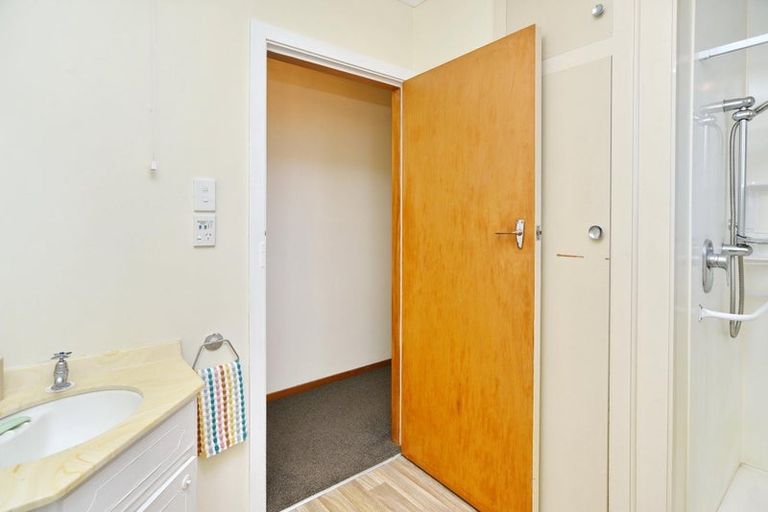 Photo of property in 2/36 Blakehall Place, Spreydon, Christchurch, 8024