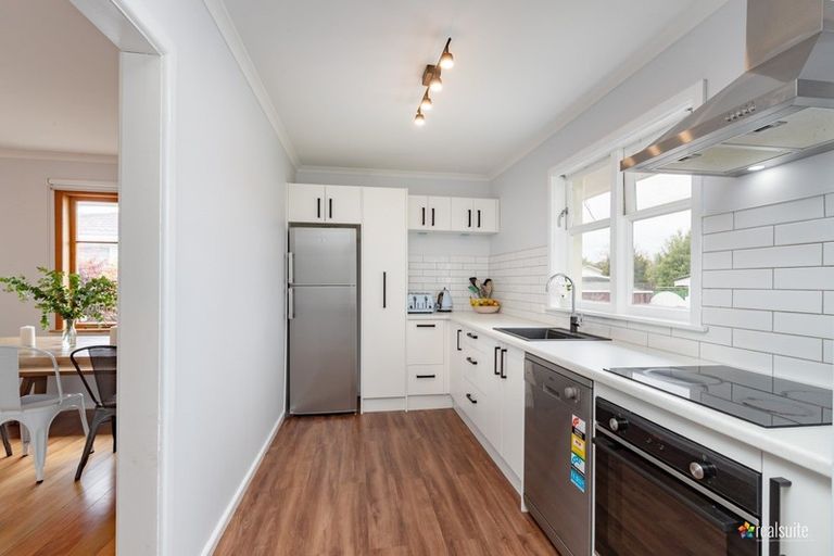 Photo of property in 14 Charles Street, Clouston Park, Upper Hutt, 5018