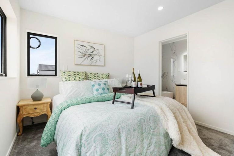 Photo of property in 73 Kairakau Street, Papakura, 2110