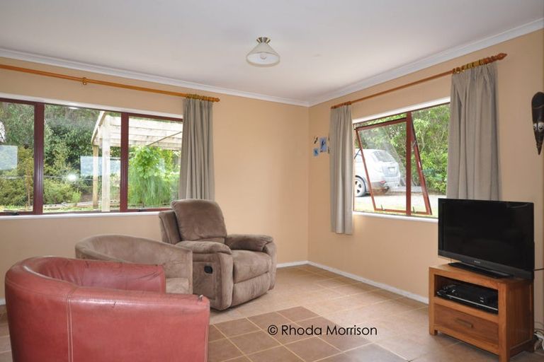 Photo of property in State Highway 12, Paparoa, Maungaturoto, 0583