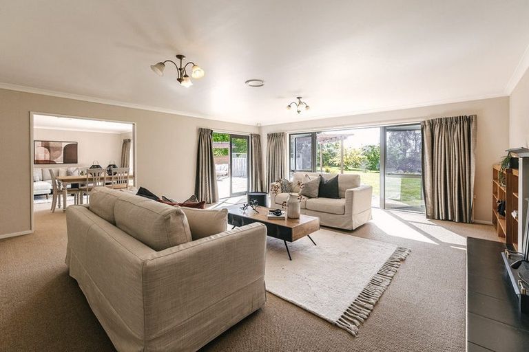 Photo of property in 45 Dobsons Lane, Kelvin Grove, Palmerston North, 4470