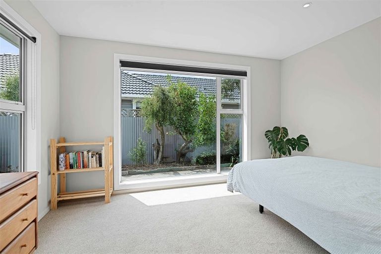 Photo of property in 56 Glenfield Crescent, Mairehau, Christchurch, 8052