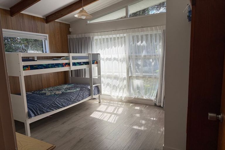 Photo of property in 50 Waipa Street, Birkenhead, Auckland, 0626