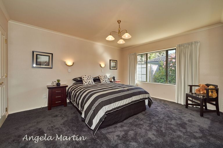 Photo of property in 7 Carow Street, Palmerston North, 4410
