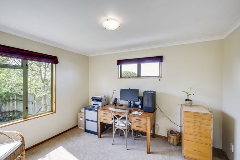 Photo of property in 15 Southwark Avenue, Tamatea, Napier, 4112