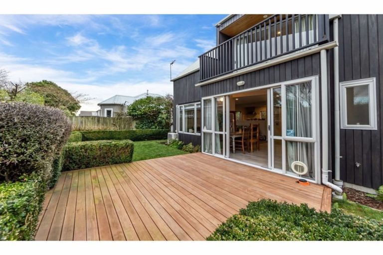 Photo of property in 10a Medway Street, Richmond, Christchurch, 8013