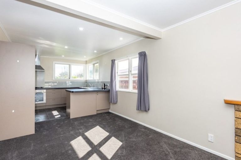 Photo of property in 24 Daphne Place, Outer Kaiti, Gisborne, 4010