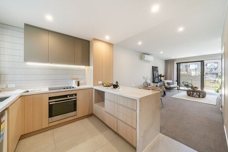 Photo of property in 17b Cuba Street, Petone, Lower Hutt, 5012