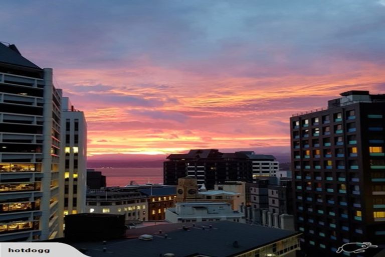 Photo of property in Terrace Heights Apartments, 2/163p The Terrace, Wellington Central, Wellington, 6011