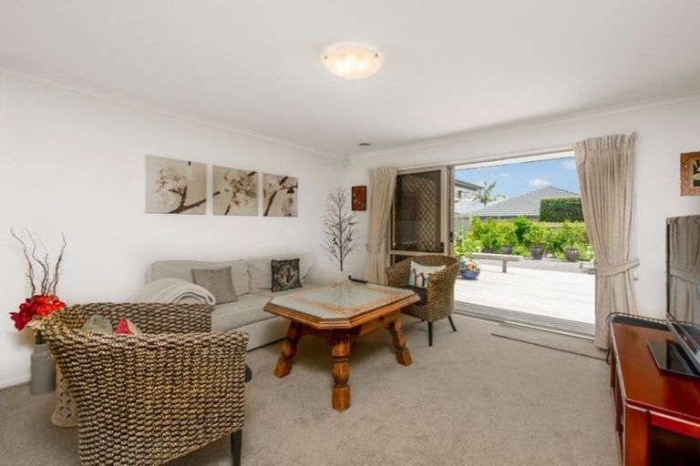 Photo of property in 157 Kilkenny Drive, East Tamaki Heights, Auckland, 2016