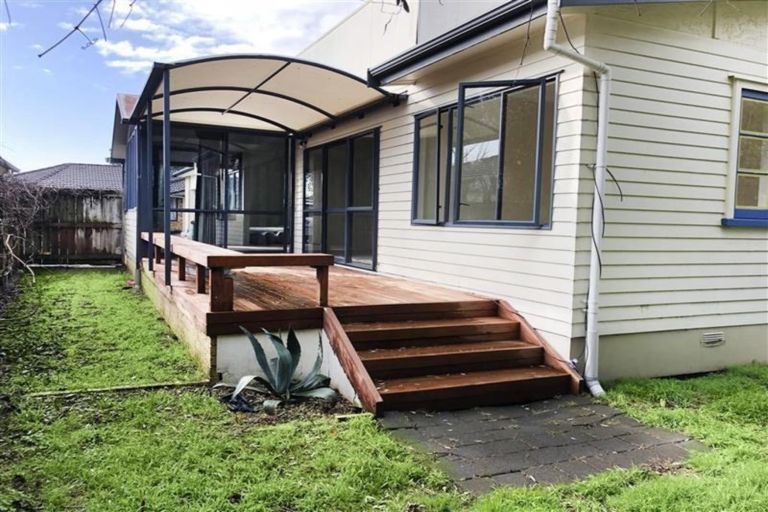 Photo of property in 62 Beach Road, Pahurehure, Papakura, 2113