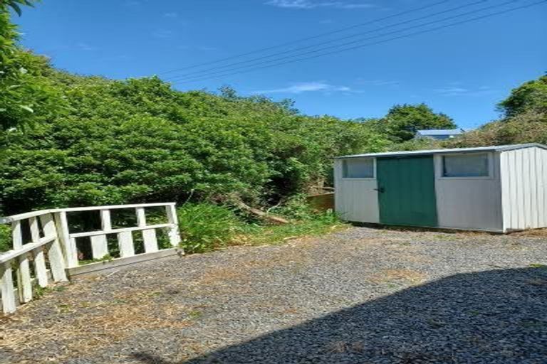 Photo of property in 1 Corlett Street, Johnsonville, Wellington, 6037