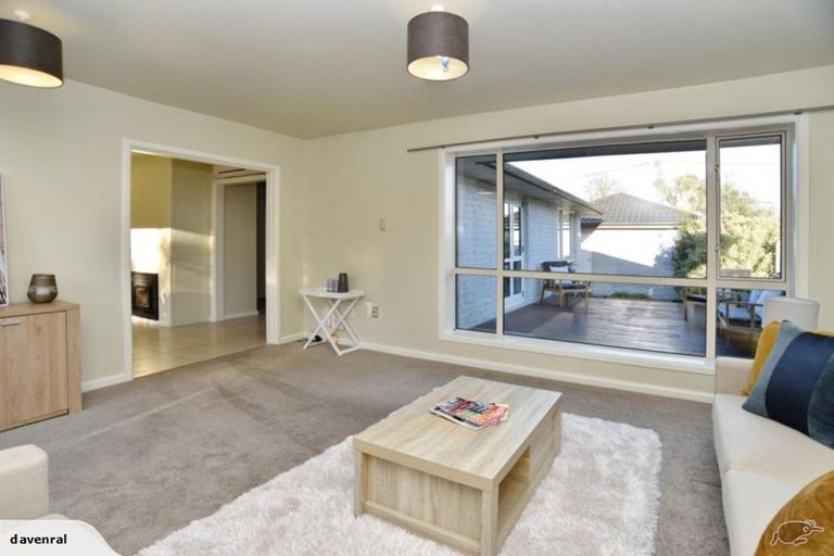 Photo of property in 8 Waitikiri Drive, Parklands, Christchurch, 8083