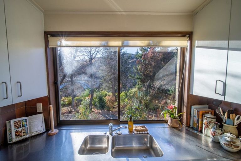 Photo of property in 2 Jedburgh Street, Roxburgh, 9500