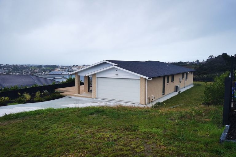 Photo of property in 14 Woodridge Drive, Stanmore Bay, Whangaparaoa, 0932
