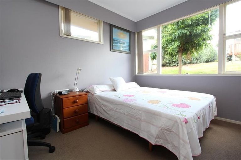 Photo of property in 35 Acacia Crescent, Glenview, Hamilton, 3206