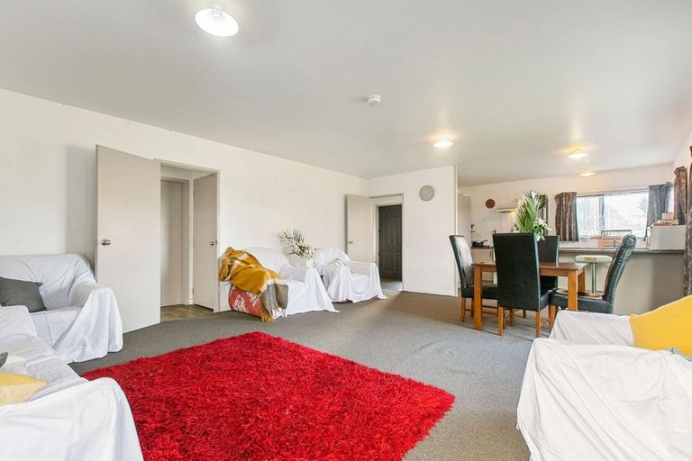 Photo of property in 3 Clarrie Wills Way, Otara, Auckland, 2025
