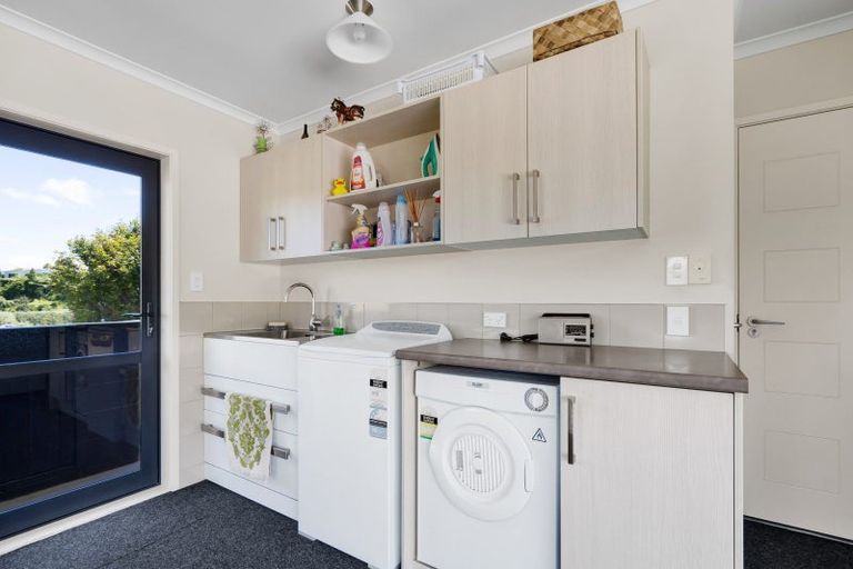 Photo of property in 32b Ainslee Street, Highlands Park, New Plymouth, 4312