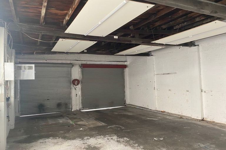 Photo of property in 212 Rongotai Road, Rongotai, Wellington, 6022