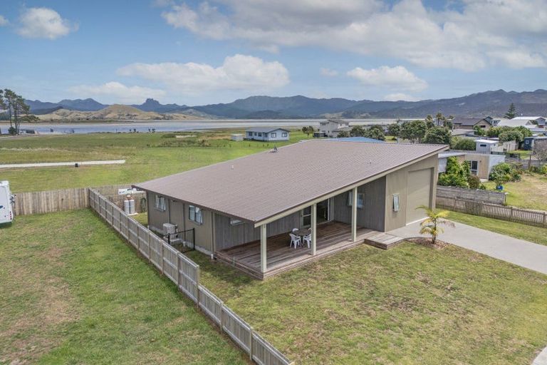 Photo of property in 168 Harbour Drive, Matarangi, Whitianga, 3592